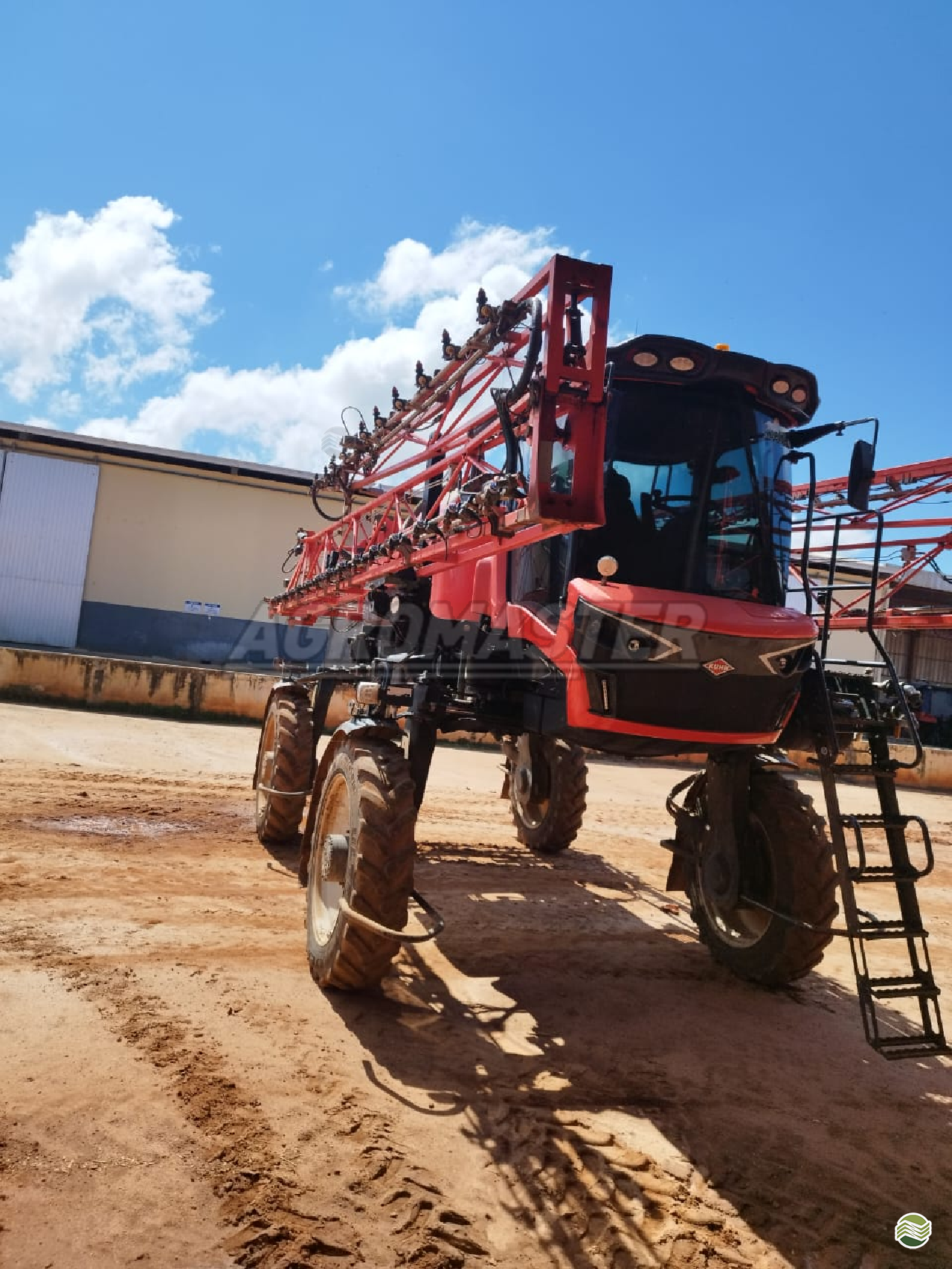 PULVERIZADOR KUHN FIGHTER 2500 Tração 4x4 Agromaster Máquinas Agrícolas PONTA GROSSA PARANÁ PR